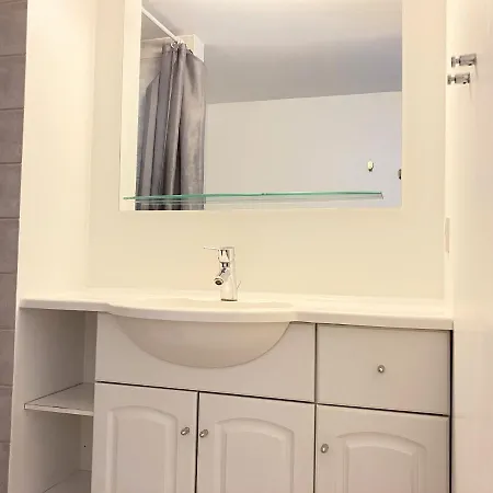 Four Bedroom In Esbjerg, Kirkegade 12