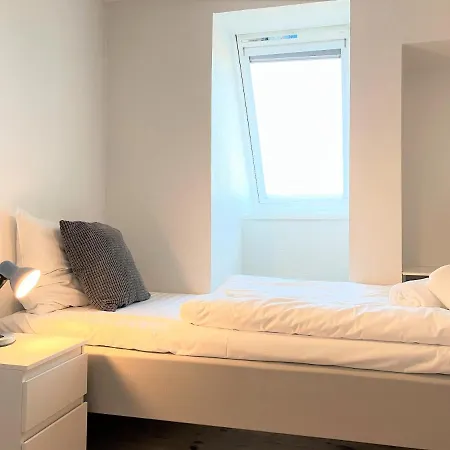 Four Bedroom In Esbjerg, Kirkegade 12 * 埃斯比约