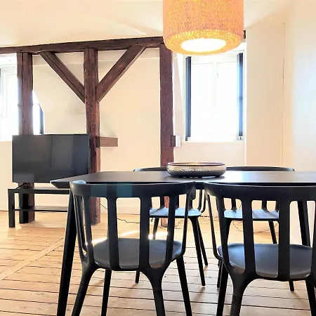 公寓 Four Bedroom In Esbjerg, Kirkegade 12 *