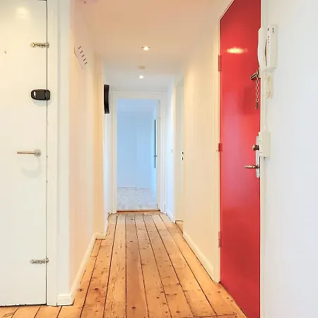 Four Bedroom In Esbjerg, Kirkegade 12 Apartment